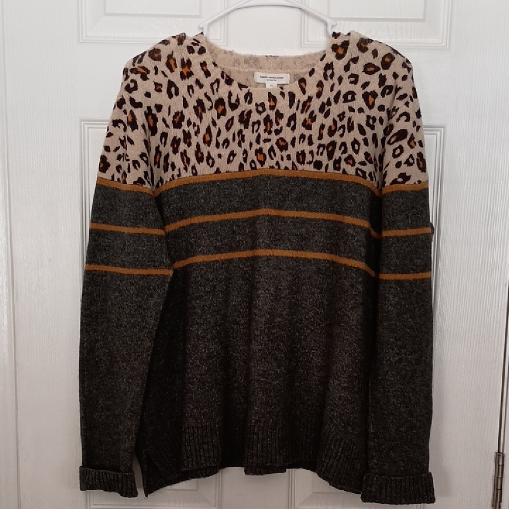 Beach Lunch Lounge Collection Striped Leopard Pullover Sweater b100